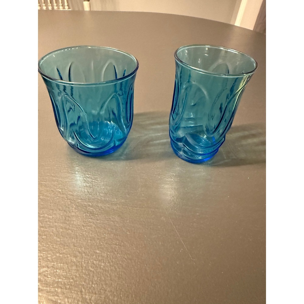Anchor Hocking Blue Glassware Set 2 Wave Pattern Tumblers Made in USA Aquamarine